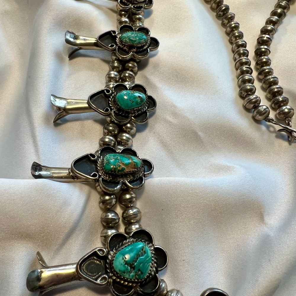 Beautiful Squash Blossom Turquoise Necklace SS 925 C11, 215 grams. - Picture 7 of 16
